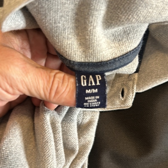 Gap Gray Medium Polo - Picture 5 of 5